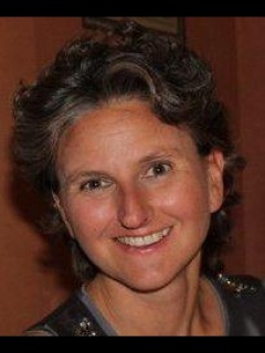 Photograph of Cllr Laura Mayes